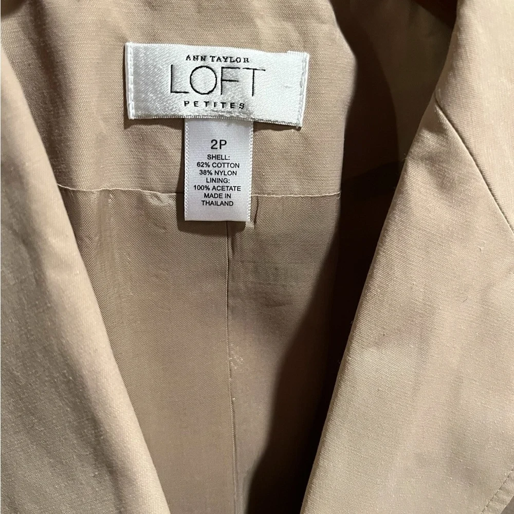 ANN TAYLOR LOFT WOMEN'S SIZE‎ 2P - Tan /Beige One Button Blazer